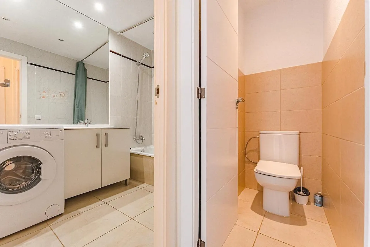 Two Bedroom Paraiso 아데제 아파트